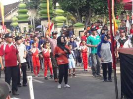 Senam Sehat di Depan Kecamatan Tanjungsari